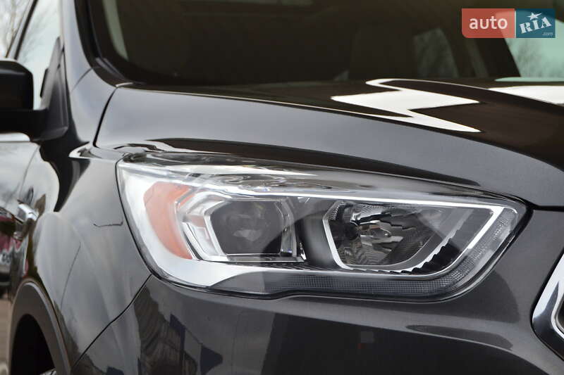 Позашляховик / Кросовер Ford Escape 2018 в Дрогобичі фото 91 Позашляховик / Кросовер Ford Escape 2018 в Дрогобичі
