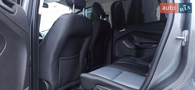 Внедорожник / Кроссовер Ford Escape 2019 в Житомире