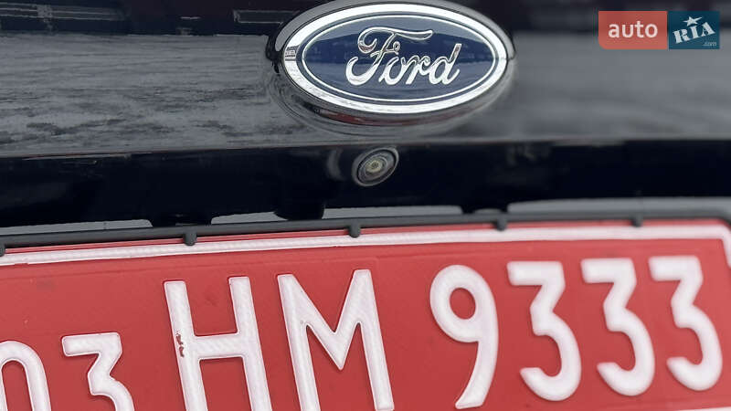 Позашляховик / Кросовер Ford Escape 2017 в Дубні