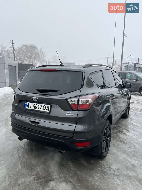 Внедорожник / Кроссовер Ford Escape 2018 в Белой Церкви