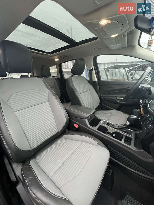 Внедорожник / Кроссовер Ford Escape 2018 в Белой Церкви