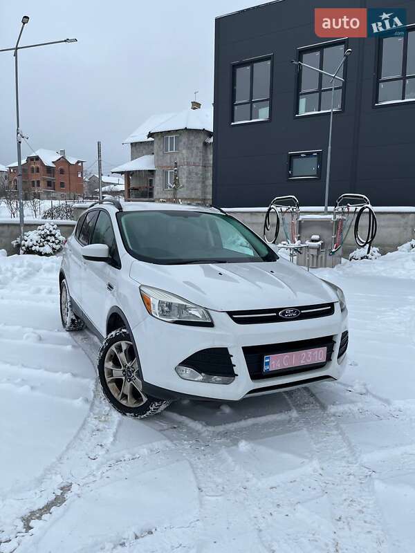 Внедорожник / Кроссовер Ford Escape 2015 в Львове фото Внедорожник / Кроссовер Ford Escape 2015 в Львове