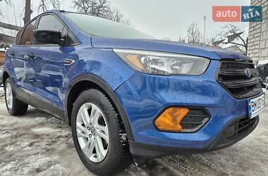 Внедорожник / Кроссовер Ford Escape 2017 в Сумах