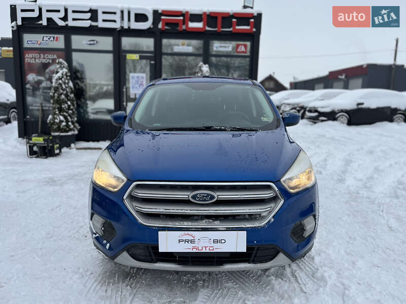Позашляховик / Кросовер Ford Escape 2017 в Львові