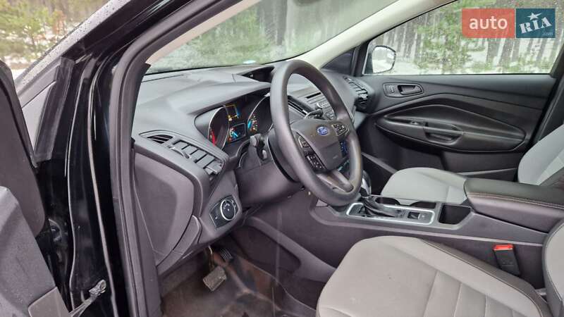 Внедорожник / Кроссовер Ford Escape 2016 в Кременчуге фото 7 Внедорожник / Кроссовер Ford Escape 2016 в Кременчуге