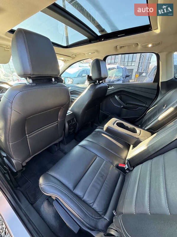 Внедорожник / Кроссовер Ford Escape 2013 в Ивано-Франковске