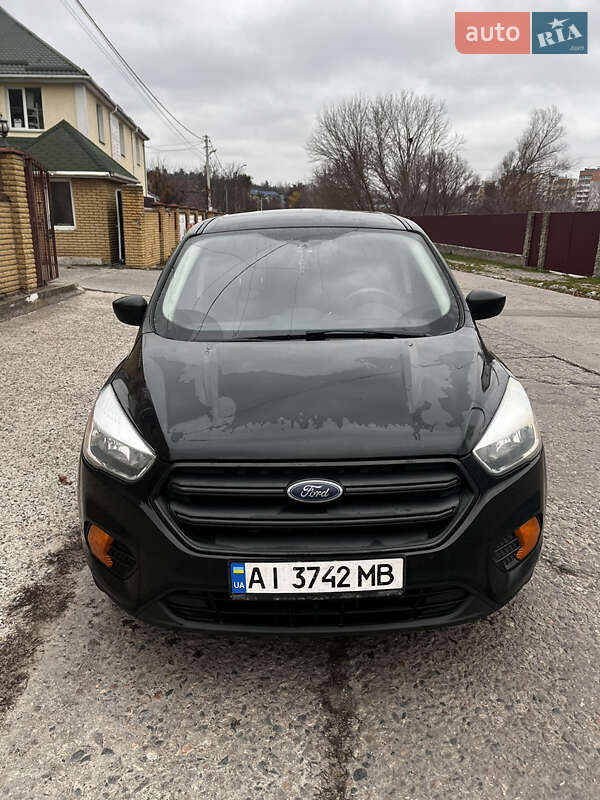 Внедорожник / Кроссовер Ford Escape 2016 в Обухове