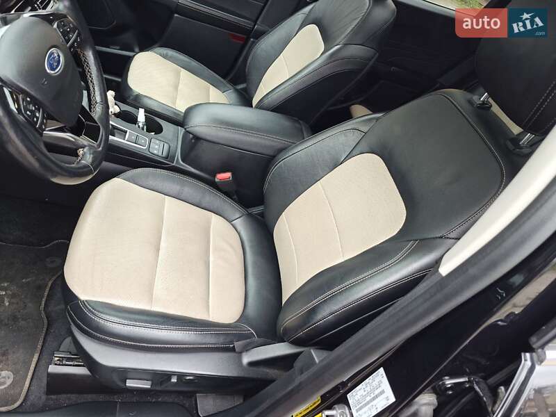 Позашляховик / Кросовер Ford Escape 2022 в Кременчуці