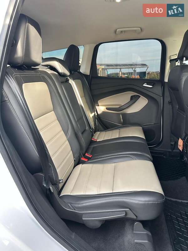 Внедорожник / Кроссовер Ford Escape 2019 в Запорожье