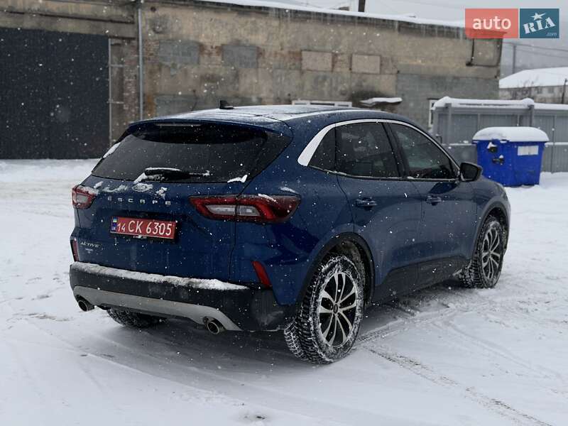 Внедорожник / Кроссовер Ford Escape 2023 в Львове