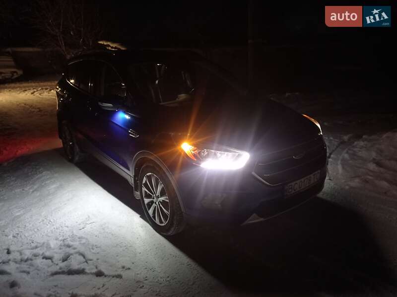 Позашляховик / Кросовер Ford Escape 2017 в Конотопі фото 29 Позашляховик / Кросовер Ford Escape 2017 в Конотопі