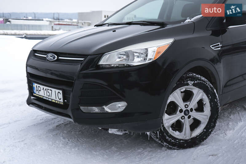 Внедорожник / Кроссовер Ford Escape 2014 в Ужгороде