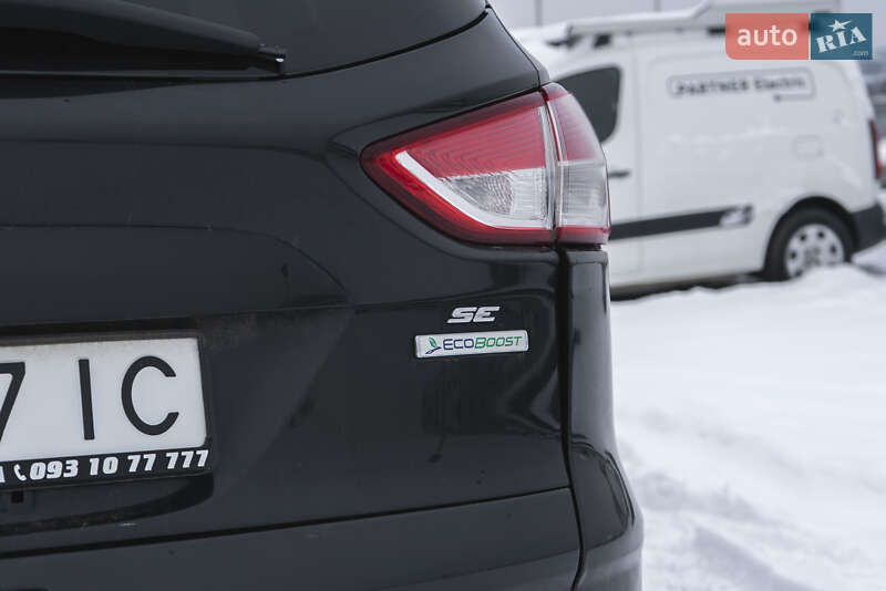 Внедорожник / Кроссовер Ford Escape 2014 в Ужгороде