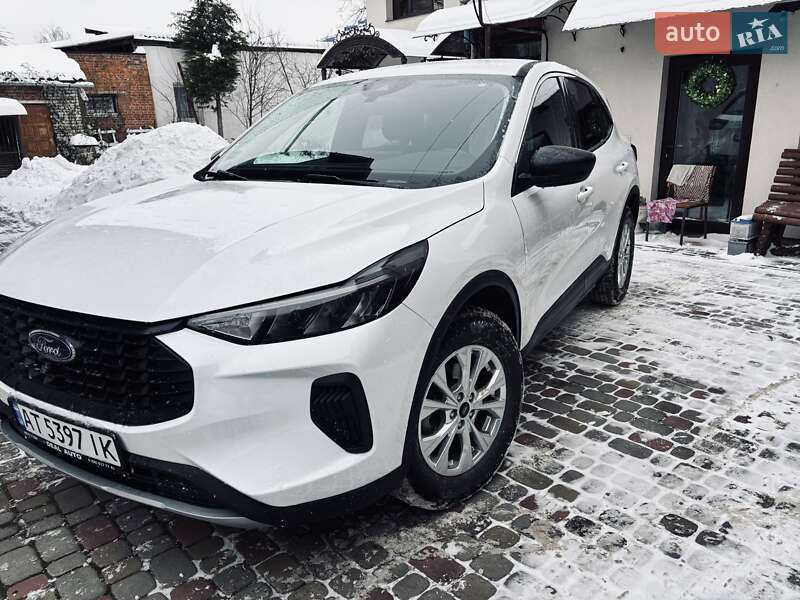Внедорожник / Кроссовер Ford Escape 2024 в Ивано-Франковске