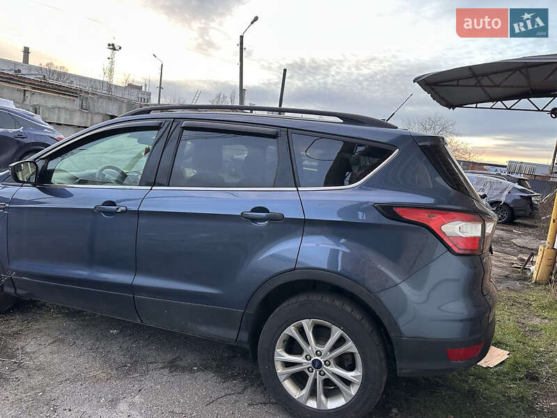 Внедорожник / Кроссовер Ford Escape 2018 в Полтаве фото 3 Внедорожник / Кроссовер Ford Escape 2018 в Полтаве