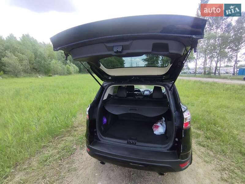 Внедорожник / Кроссовер Ford Escape 2018 в Киеве