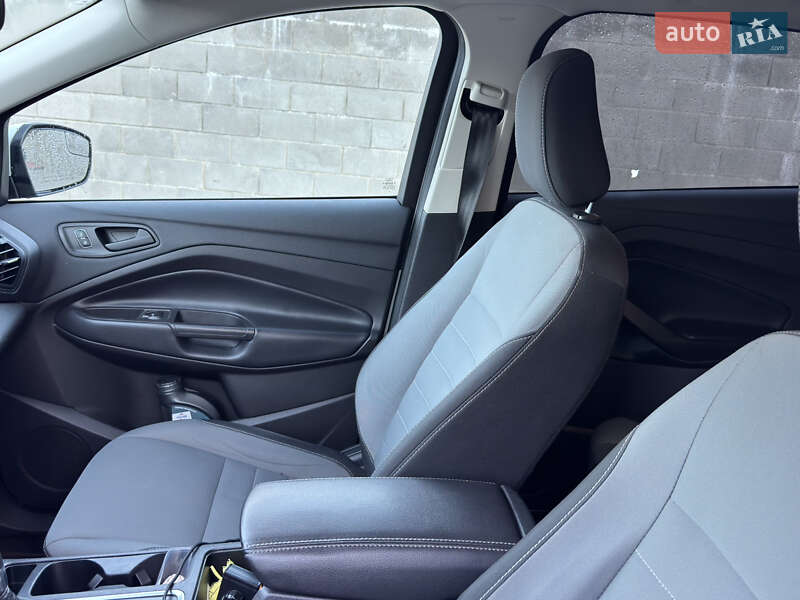 Позашляховик / Кросовер Ford Escape 2019 в Рівному фото 9 Позашляховик / Кросовер Ford Escape 2019 в Рівному