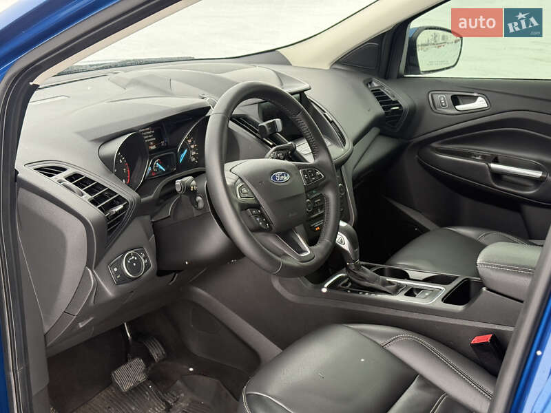 Позашляховик / Кросовер Ford Escape 2019 в Рівному