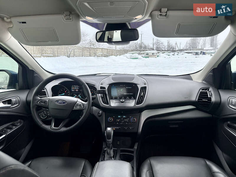 Позашляховик / Кросовер Ford Escape 2019 в Рівному