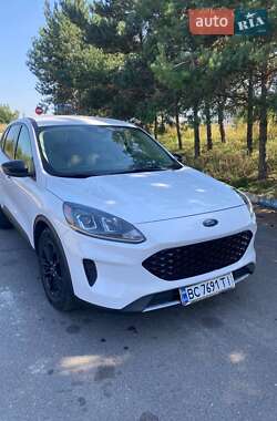 Внедорожник / Кроссовер Ford Escape 2019 в Золочеве