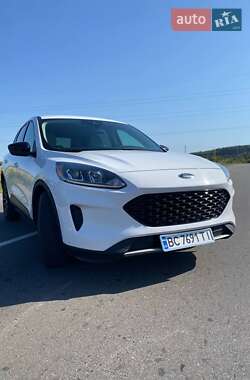 Внедорожник / Кроссовер Ford Escape 2019 в Золочеве