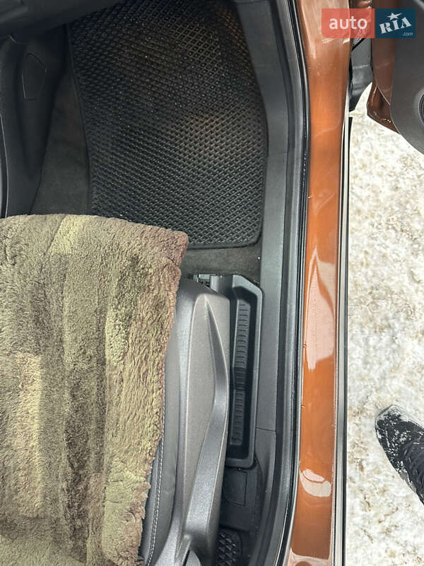 Внедорожник / Кроссовер Ford Escape 2017 в Снятине