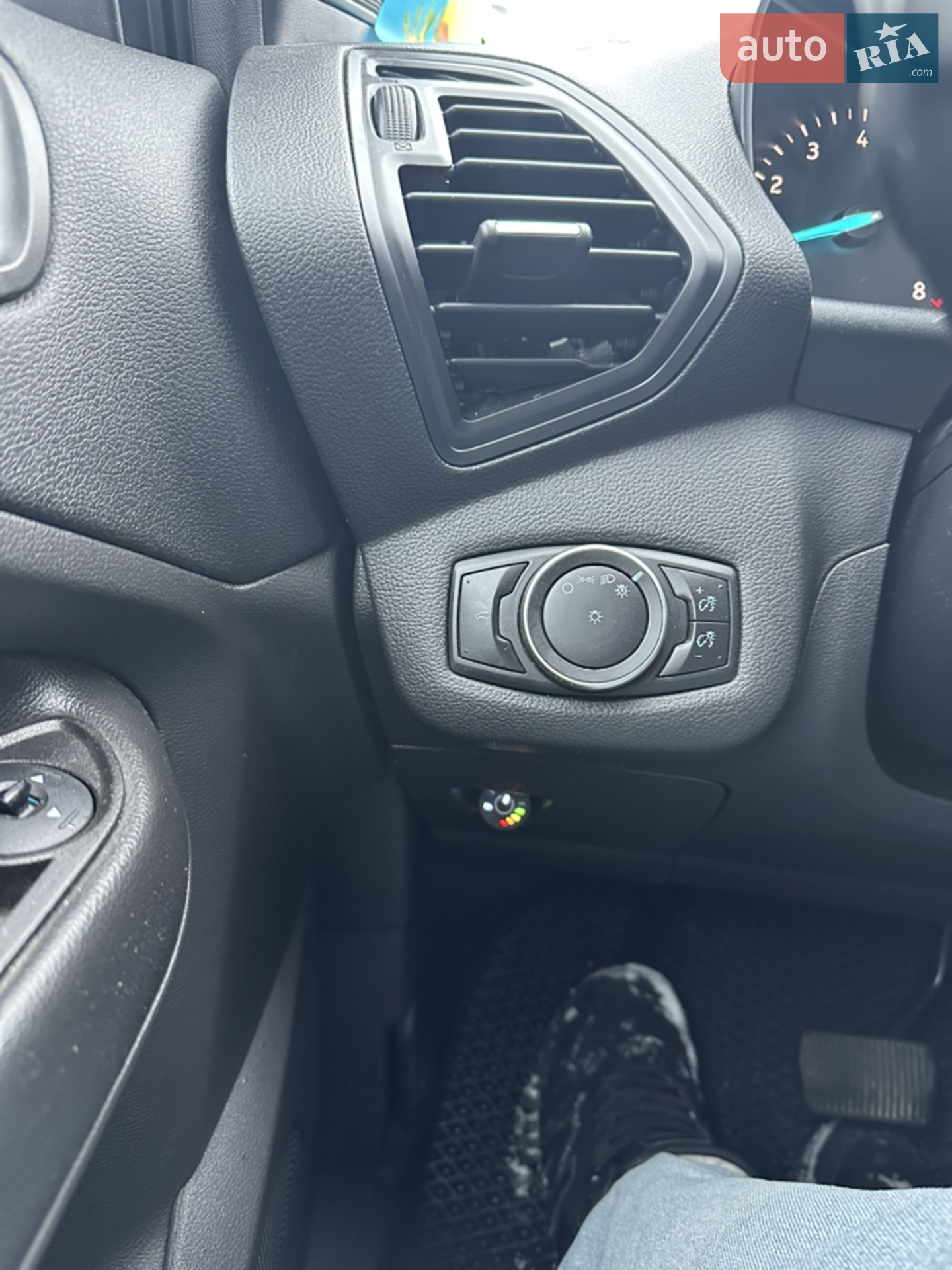 2017 Ford Escape - мініатюра 24