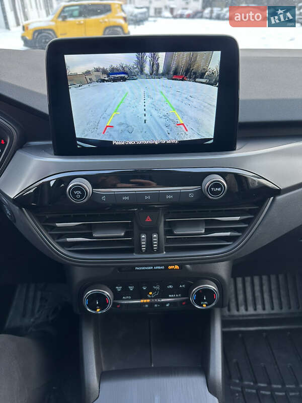 Внедорожник / Кроссовер Ford Escape 2024 в Киеве