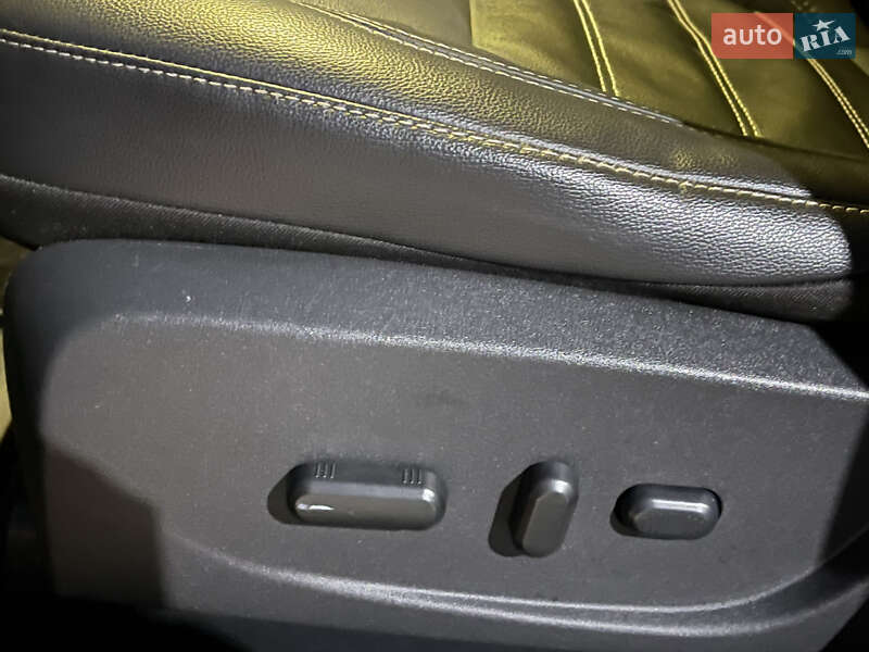 Внедорожник / Кроссовер Ford Escape 2017 в Житомире фото 22 Внедорожник / Кроссовер Ford Escape 2017 в Житомире