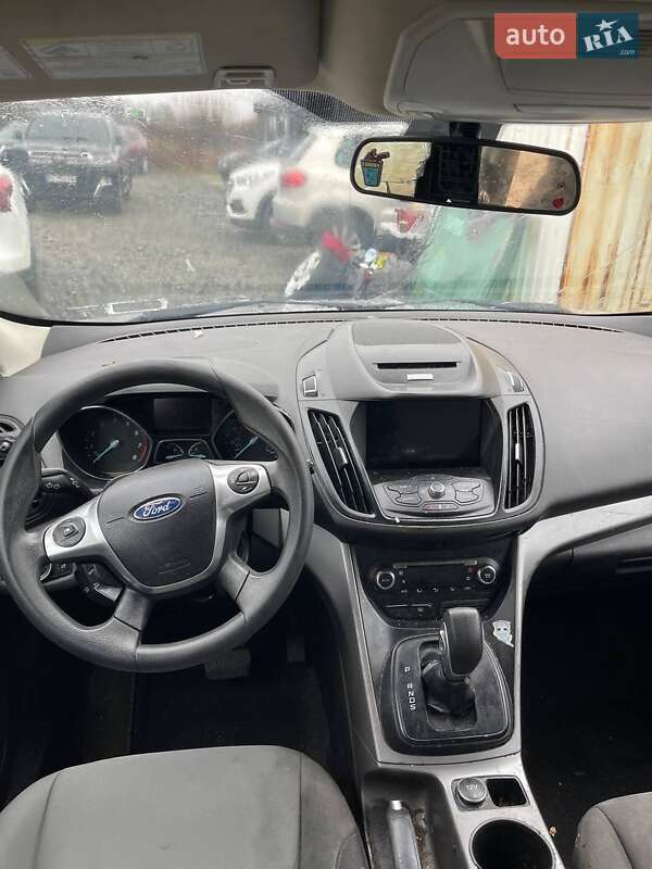 Позашляховик / Кросовер Ford Escape 2016 в Львові