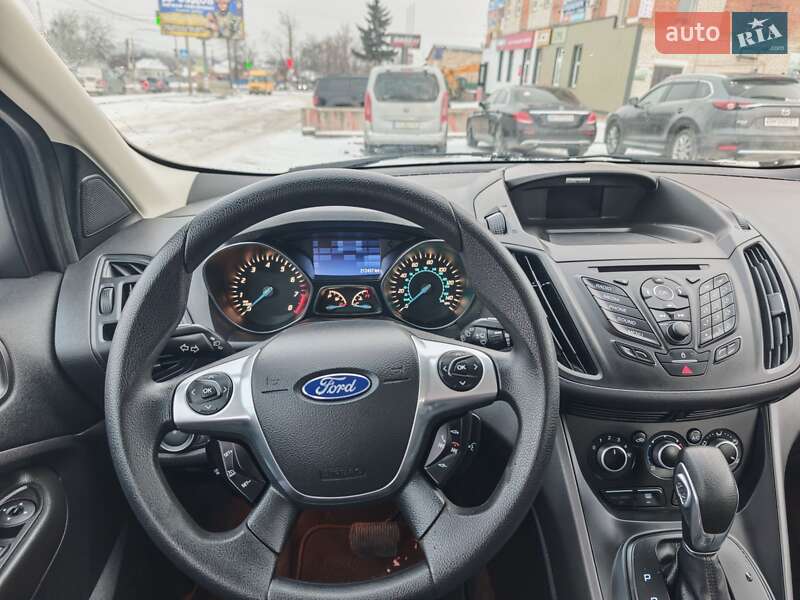 Внедорожник / Кроссовер Ford Escape 2014 в Сумах