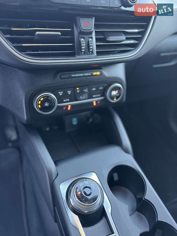 Позашляховик / Кросовер Ford Escape 2021 в Вінниці