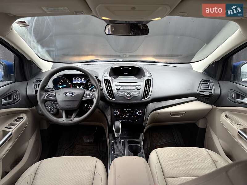 Внедорожник / Кроссовер Ford Escape 2018 в Львове