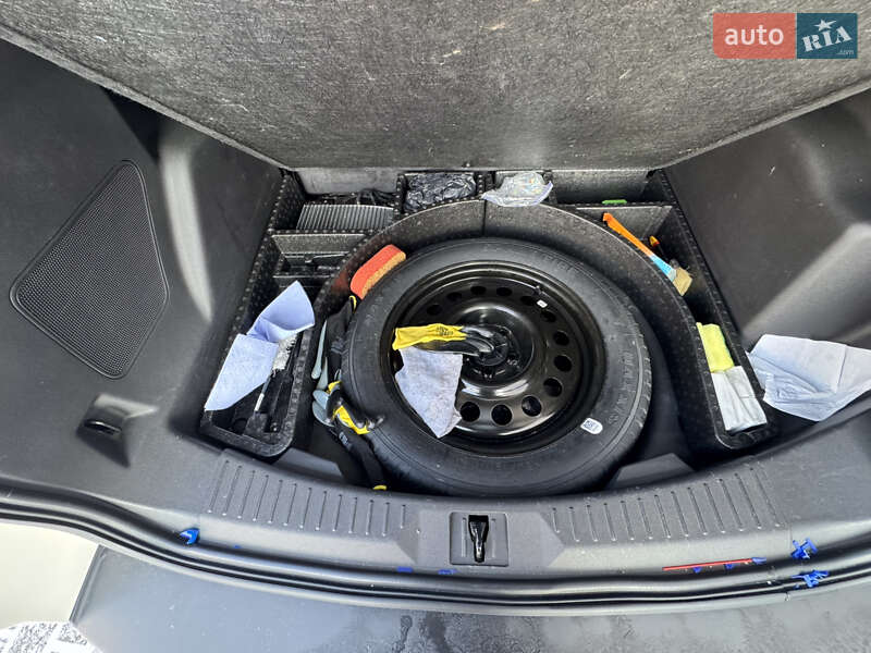 Внедорожник / Кроссовер Ford Escape 2014 в Яворове