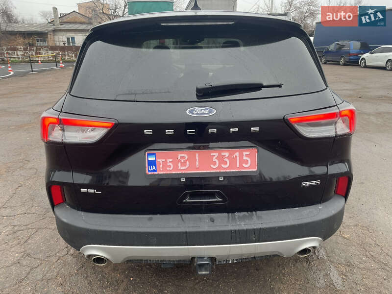 Внедорожник / Кроссовер Ford Escape 2022 в Чернигове