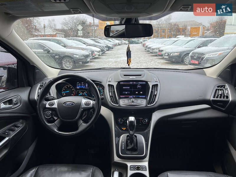 Внедорожник / Кроссовер Ford Escape 2012 в Полтаве