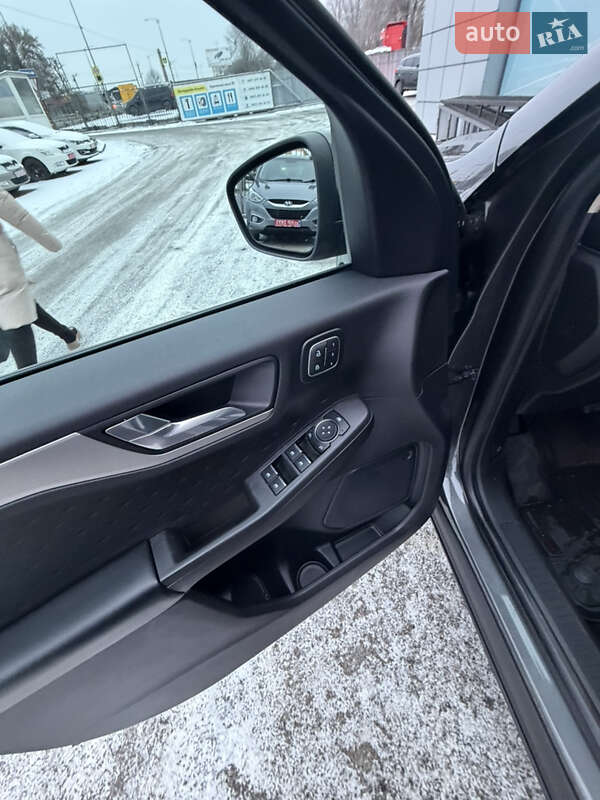 Позашляховик / Кросовер Ford Escape 2020 в Полтаві