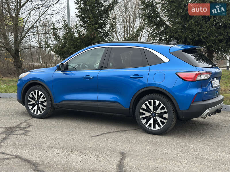 Внедорожник / Кроссовер Ford Escape 2020 в Житомире