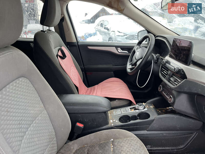 Позашляховик / Кросовер Ford Escape 2019 в Львові