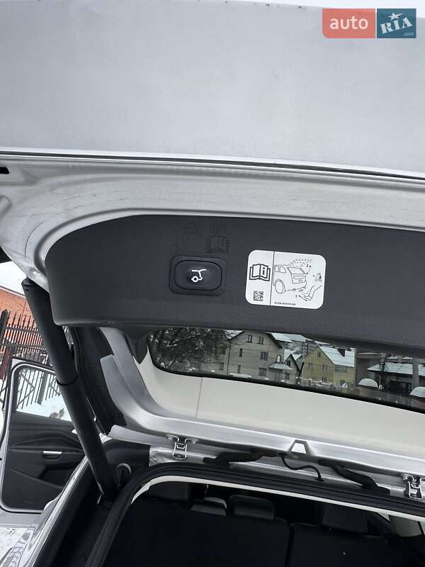 Позашляховик / Кросовер Ford Escape 2018 в Луцьку