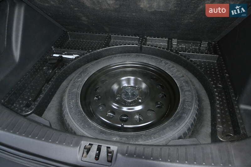 Внедорожник / Кроссовер Ford Escape 2017 в Полтаве фото 27 Внедорожник / Кроссовер Ford Escape 2017 в Полтаве