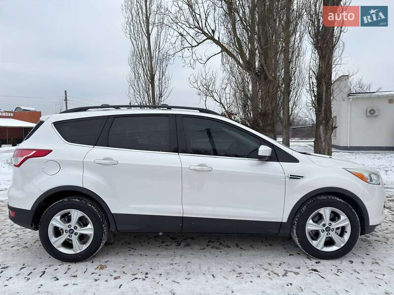 Позашляховик / Кросовер Ford Escape 2014 в Охтирці