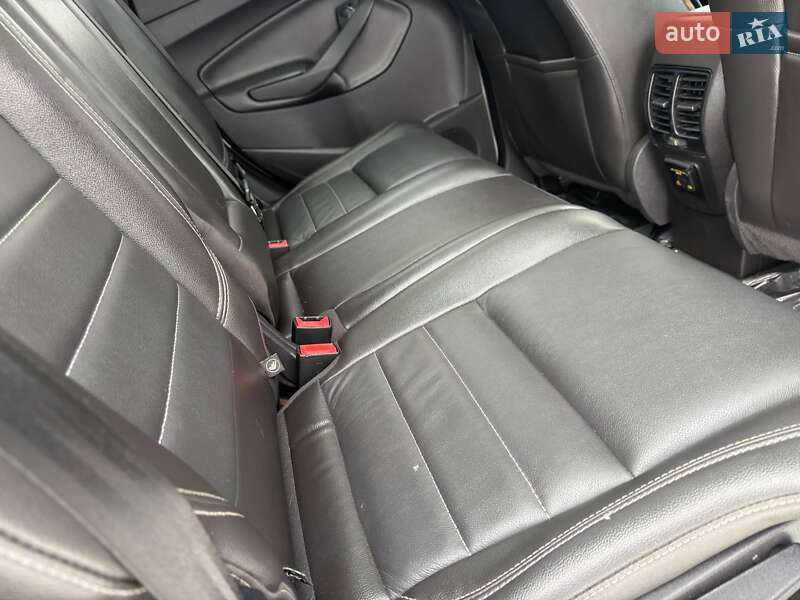 Позашляховик / Кросовер Ford Escape 2014 в Охтирці