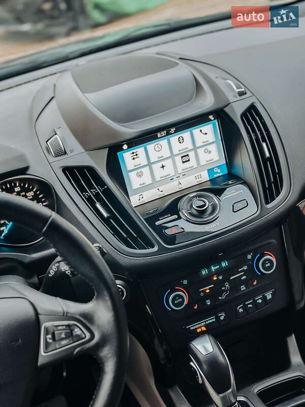 Позашляховик / Кросовер Ford Escape 2019 в Миколаєві