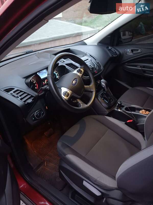 Позашляховик / Кросовер Ford Escape 2015 в Острозі фото 16 Позашляховик / Кросовер Ford Escape 2015 в Острозі