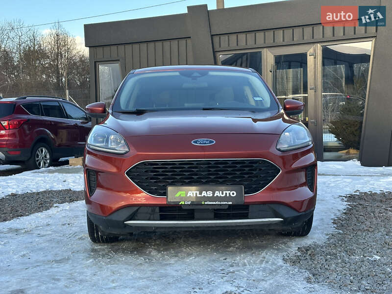 Внедорожник / Кроссовер Ford Escape 2019 в Львове