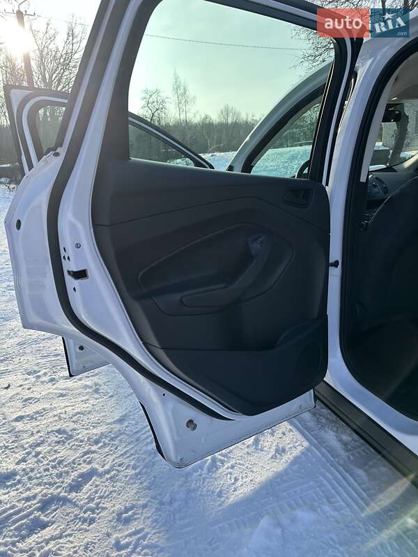 Позашляховик / Кросовер Ford Escape 2018 в Вінниці