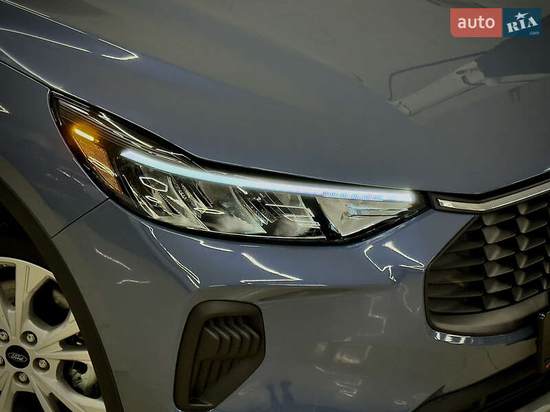 Внедорожник / Кроссовер Ford Escape 2024 в Николаеве