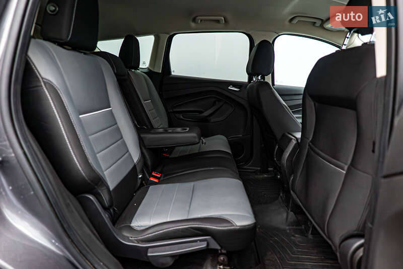 Позашляховик / Кросовер Ford Escape 2013 в Києві