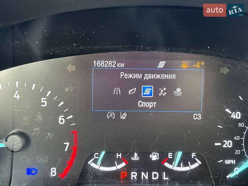 Позашляховик / Кросовер Ford Escape 2019 в Стрию